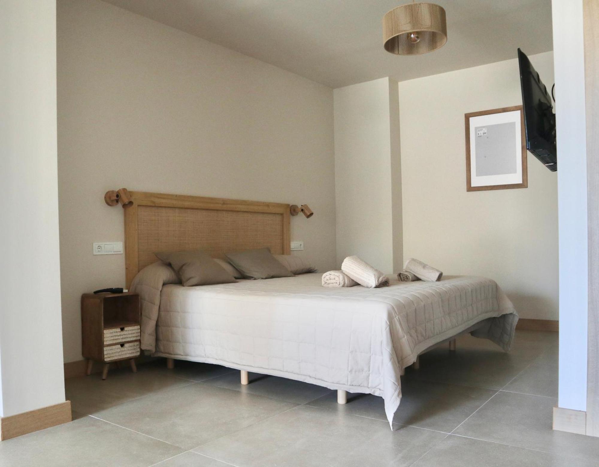 Alojamiento Rural Finca Azucena Suite Кониль-де-ла-Фронтера Экстерьер фото